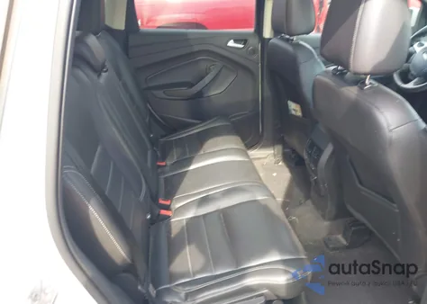 2016 Ford Escape Titanium из США, поврежденный, VIN 1FMCU0J93GUB03300